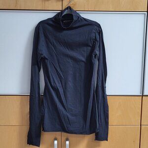 Dark Blue Mock Turtleneck from Velvet by Graham and Spencer in EUC